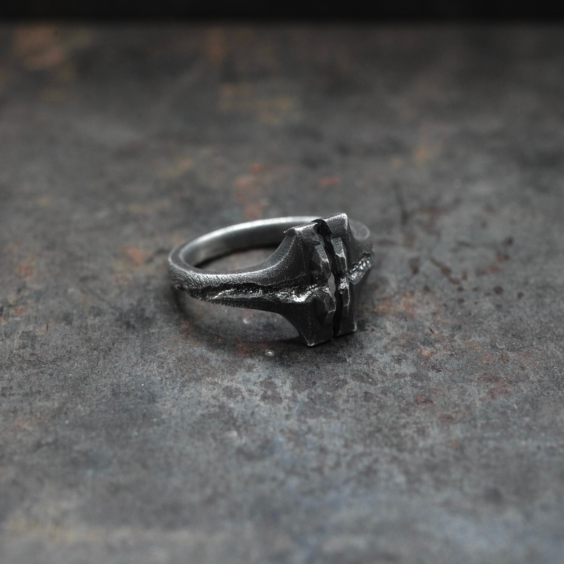 Destroyed - [SilverDiamond, Baguette, OXSV, Ring]