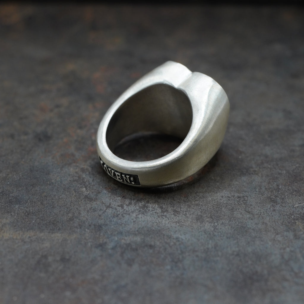 Signet RingII- [Ne-HT, SV , Ring]