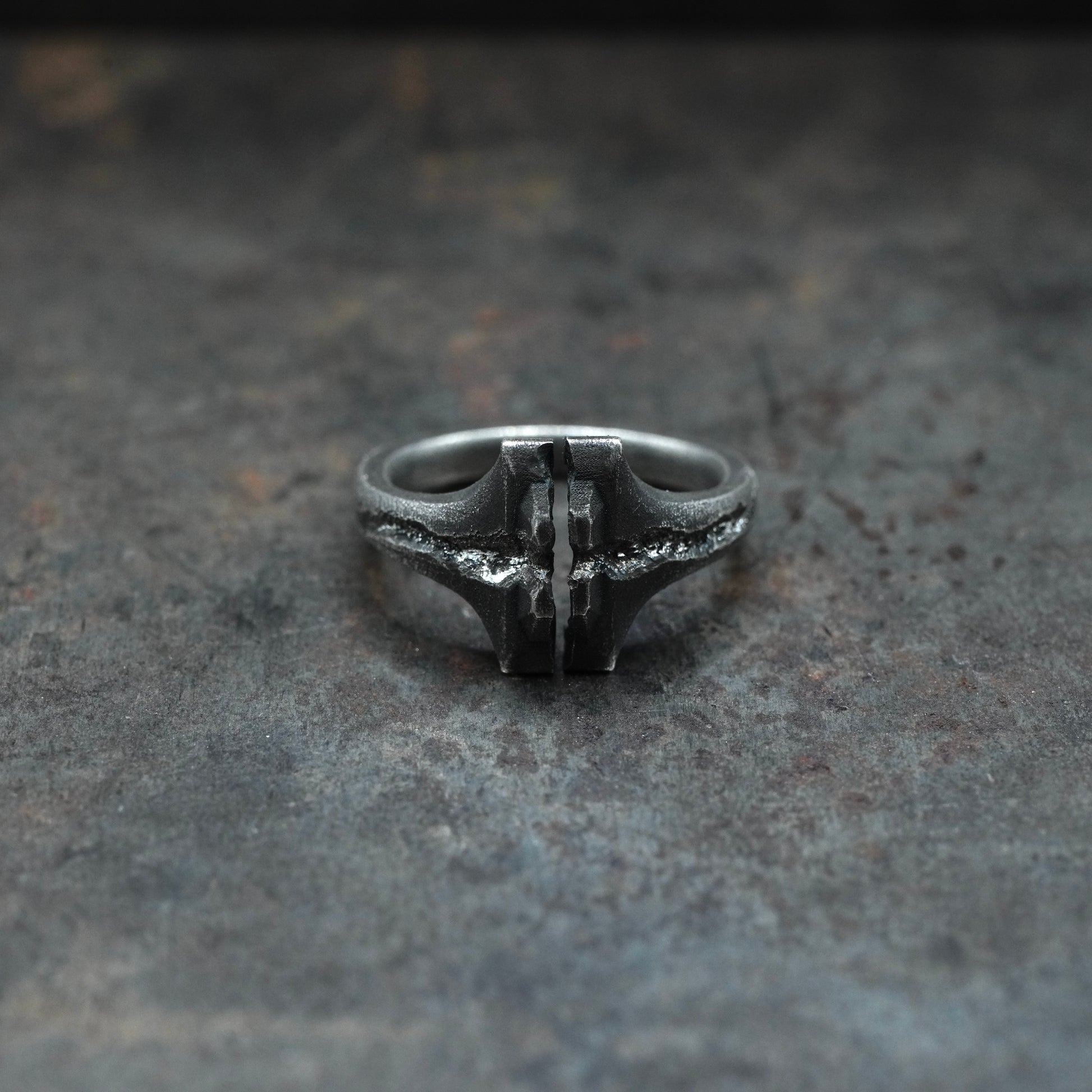 Destroyed - [SilverDiamond, Baguette, OXSV, Ring]