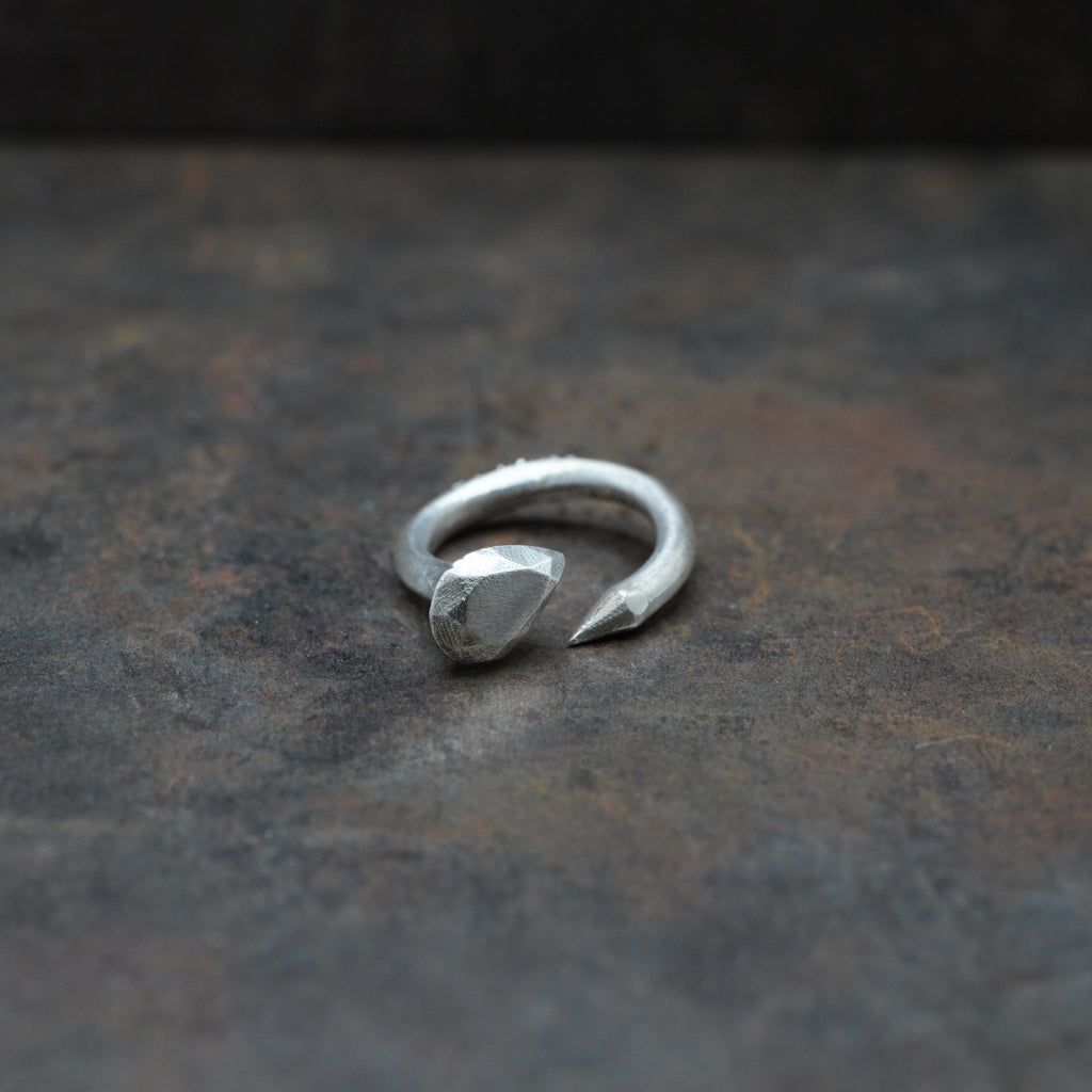 Tramo - [TearCut, Ring]