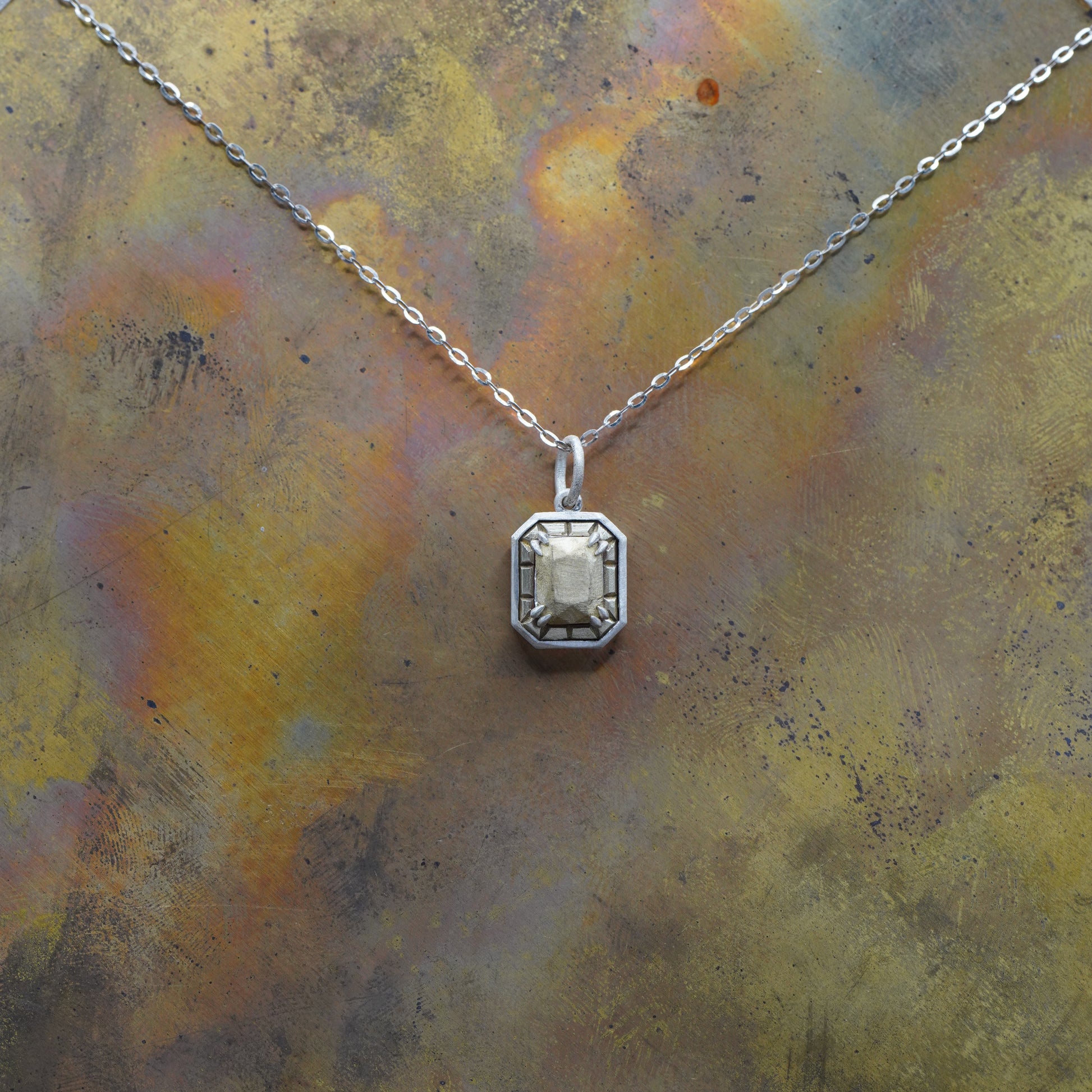 Clasico - [Emerald, BS, Necklace]