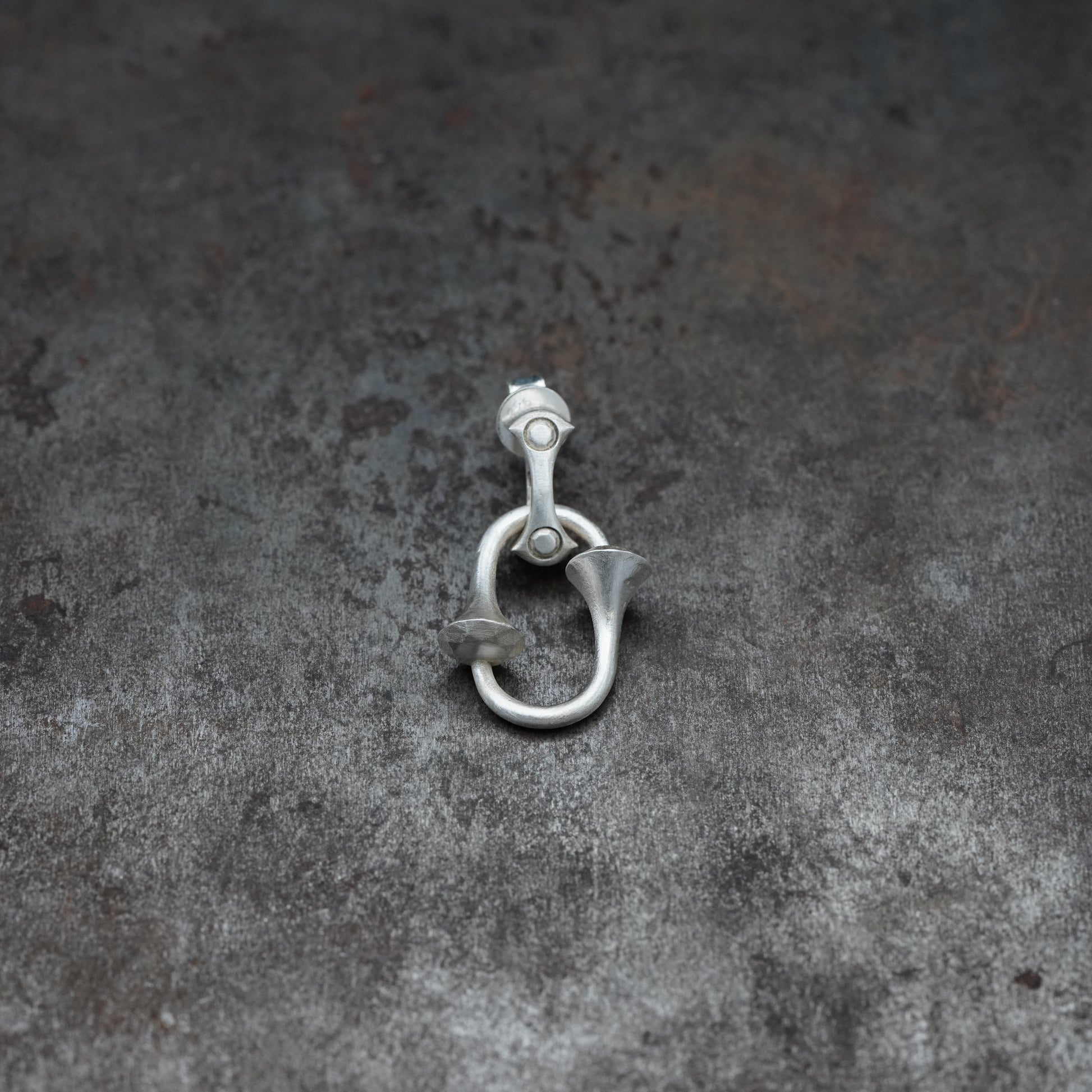 Tramo - [S-Logo, Earring]