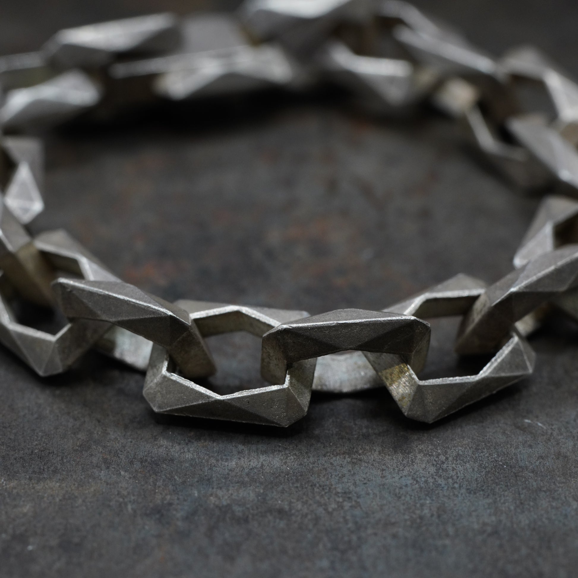 Links Bracelet- [M-EmeraldCut, Bracelet]