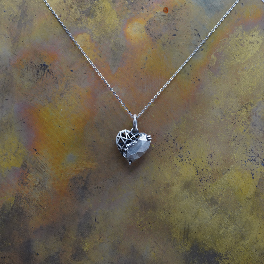 Rivalry - [1/2S-Heart, Necklace]