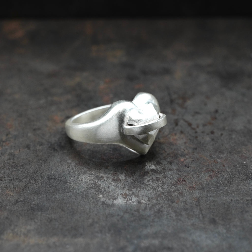 SilverDiamond II - [HeartCut Ring]