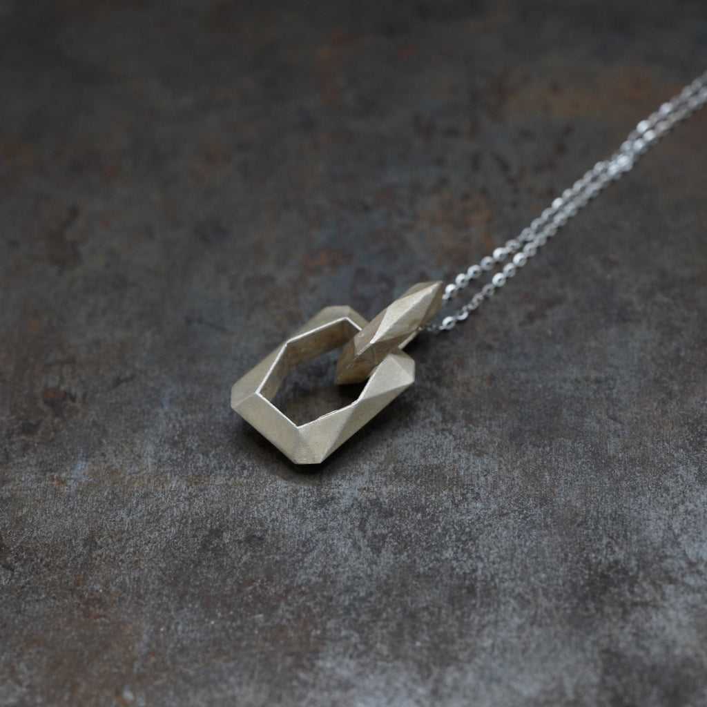 Links- [EmeraldCut, Necklace]