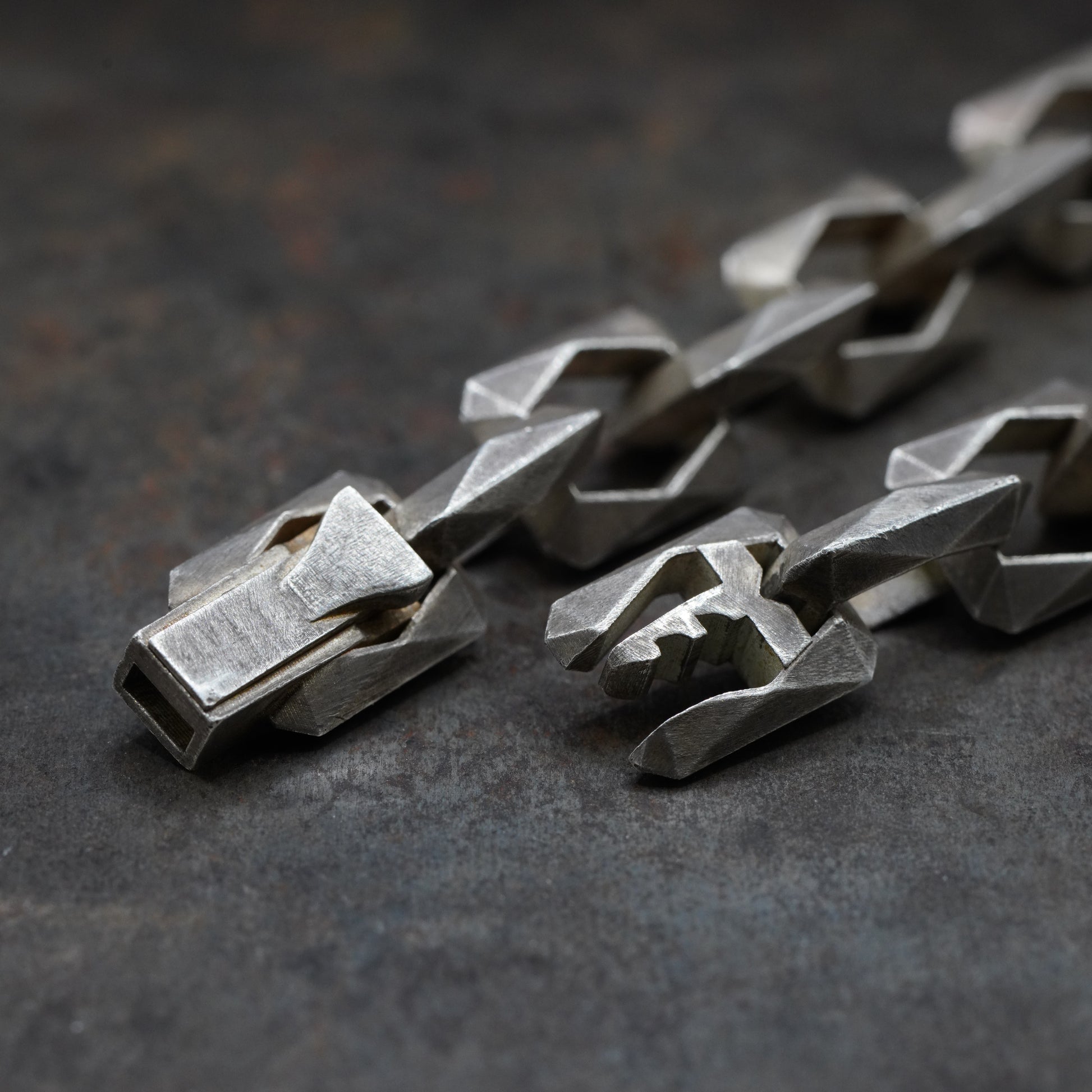 Links Bracelet- [M-EmeraldCut, Bracelet]