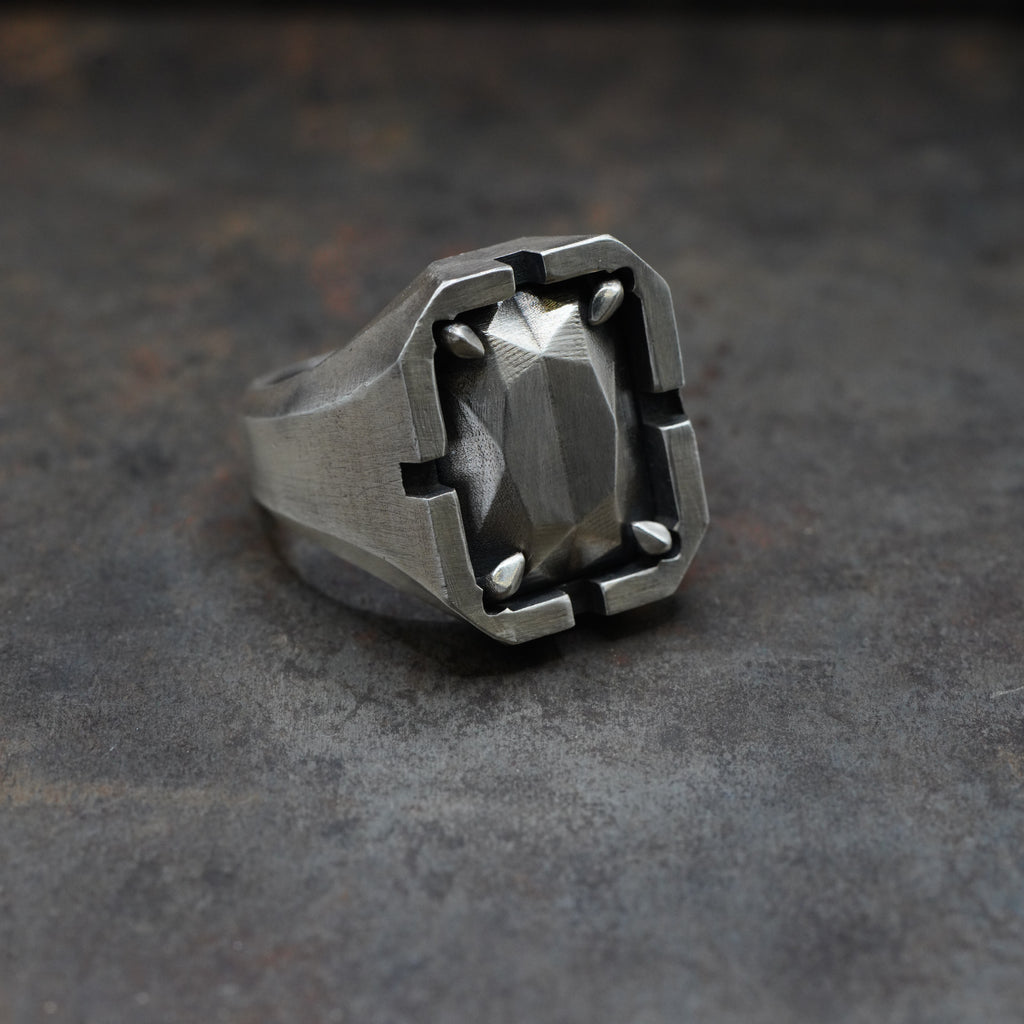 Signet RingII- [EmeraldCut, SV , Ring]