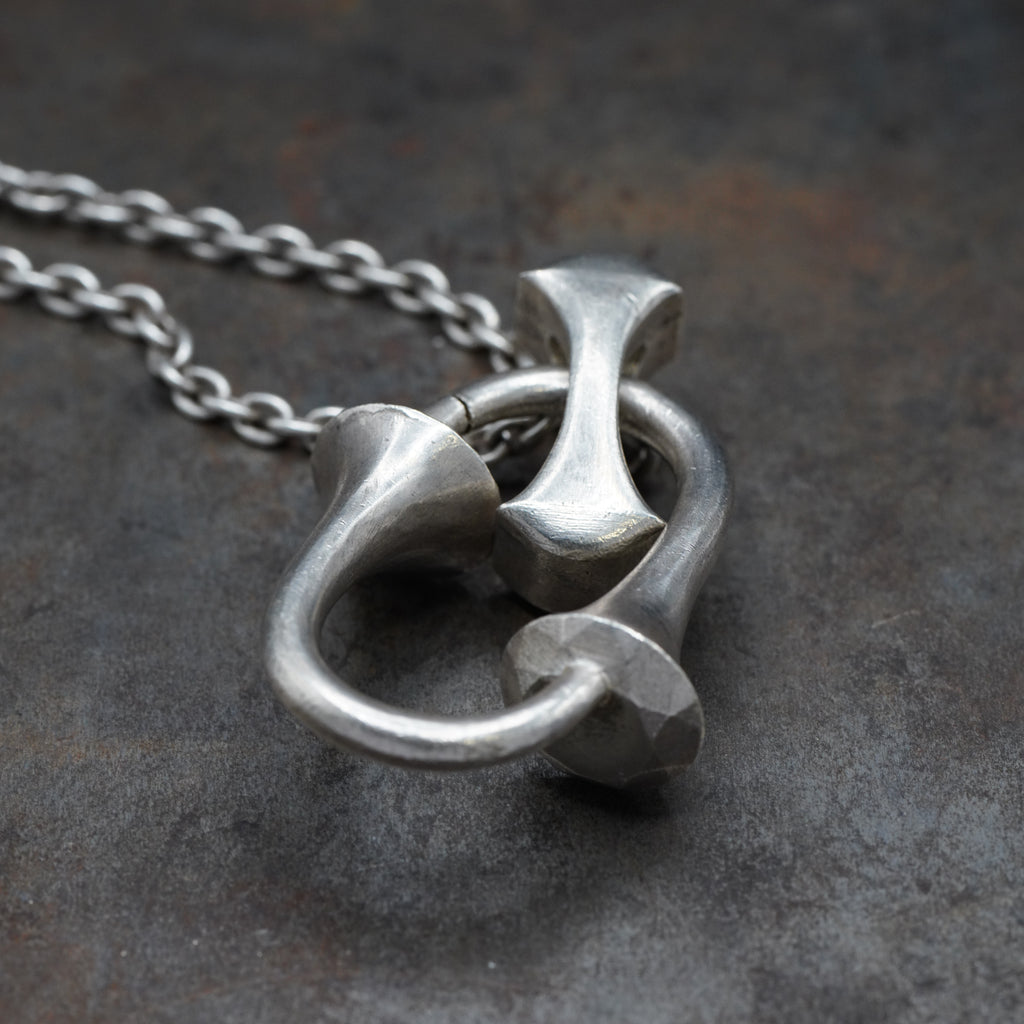 Tramo - [XL-Logo, Necklace]