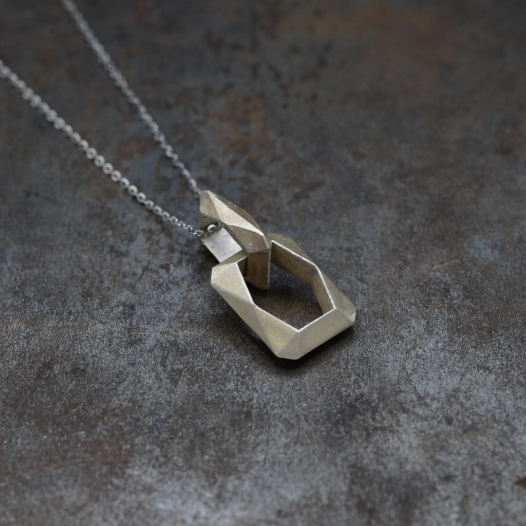 Links- [EmeraldCut, Necklace]
