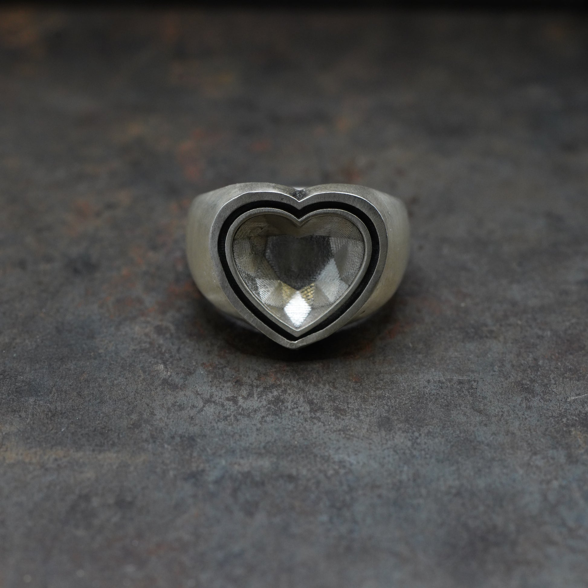 Signet RingII- [Ne-HT, SV , Ring]