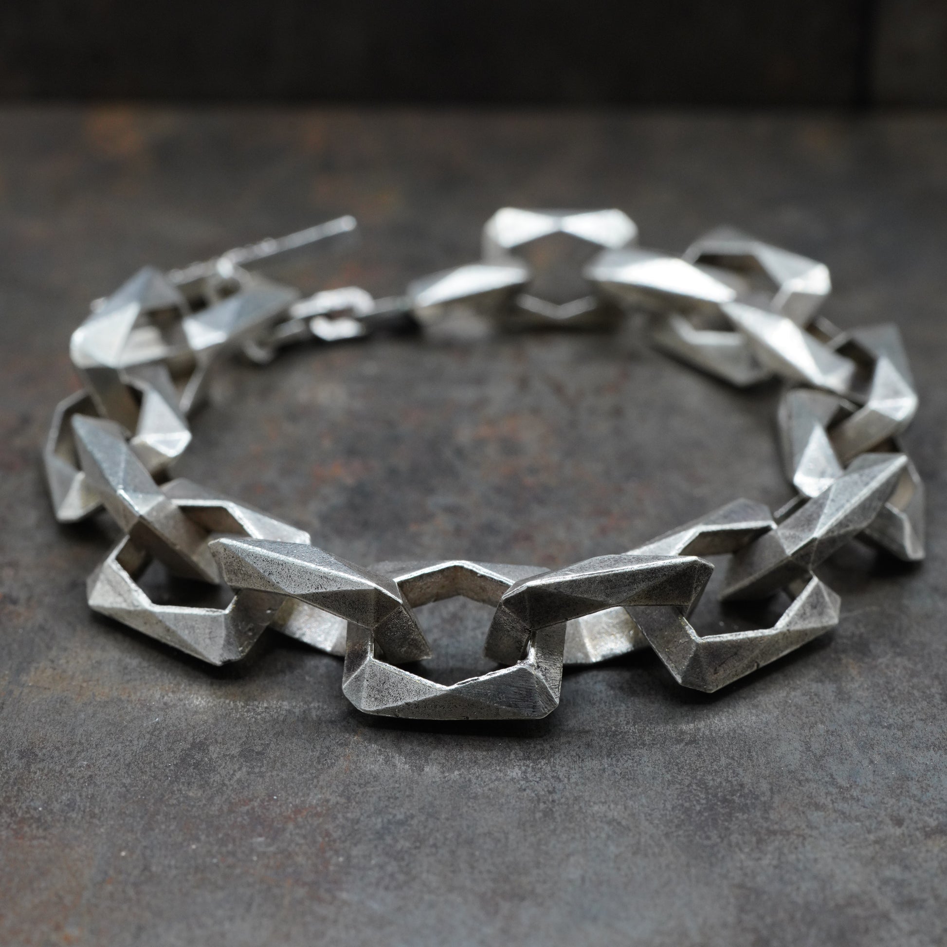 Links Bracelet- [L-EmeraldCut, Bracelet]