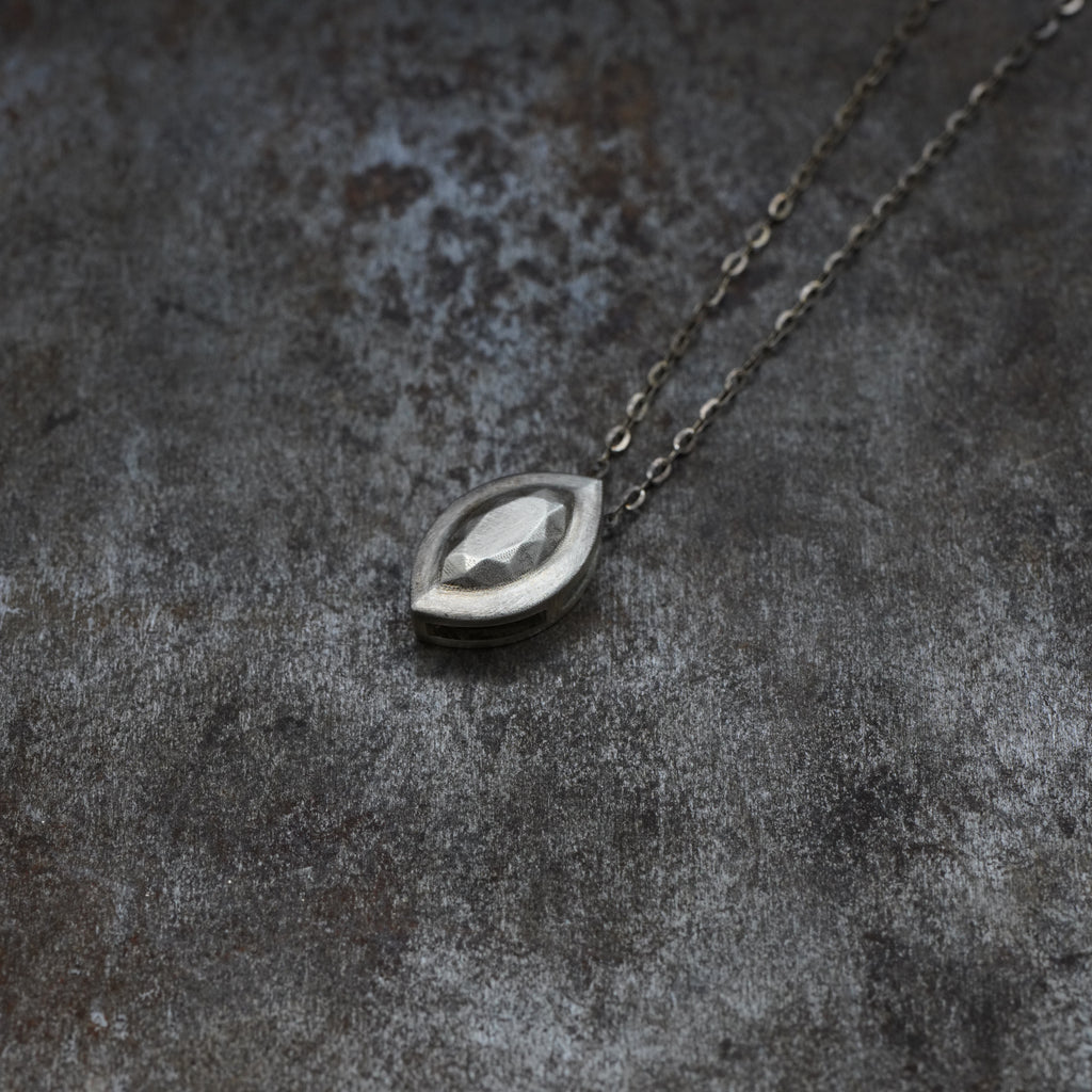 SilverDiamond - [Marquise, Necklace]