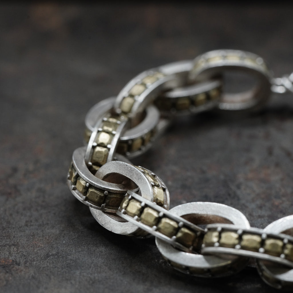 Band - [EM , BS, Bracelet]