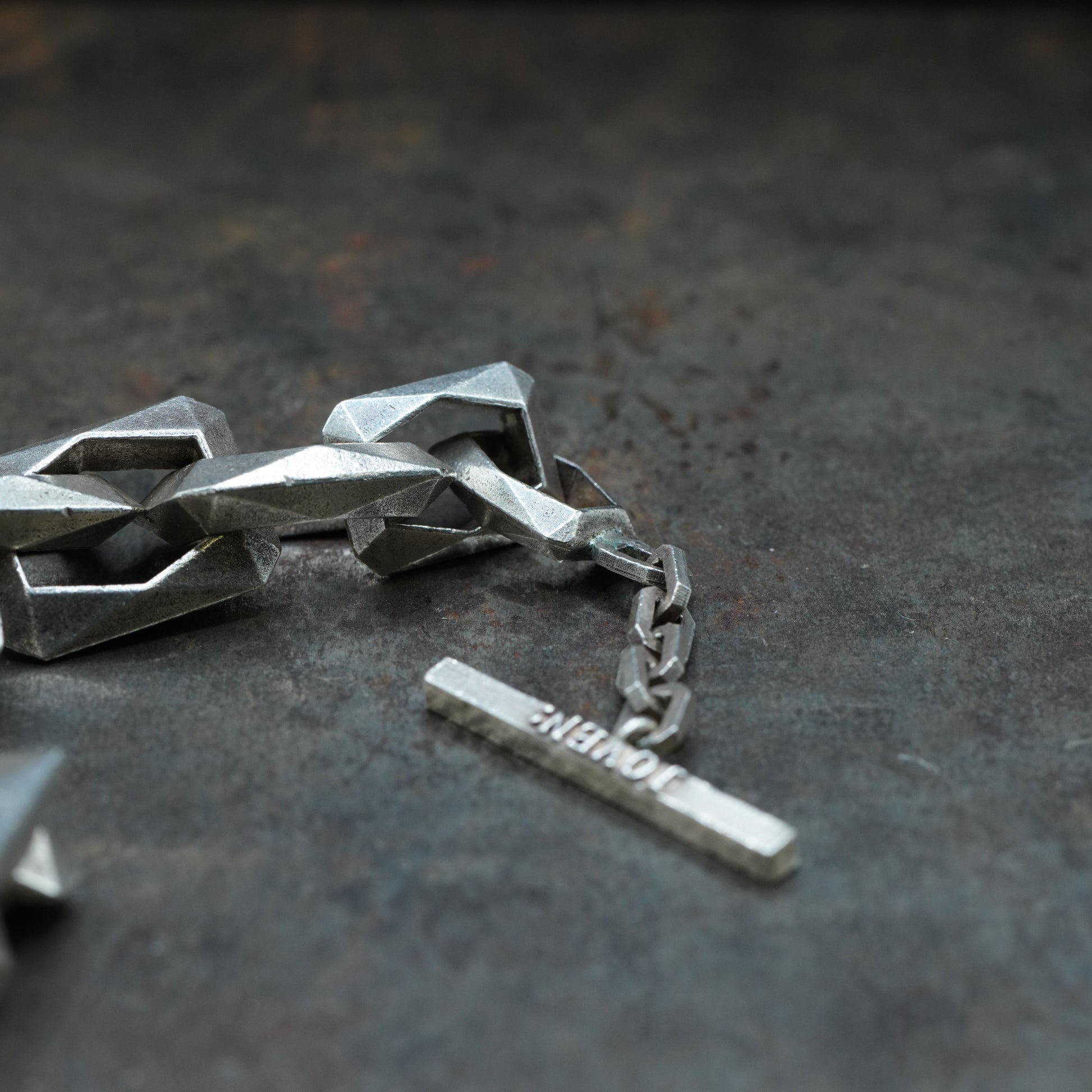 Links Bracelet- [L-EmeraldCut, Bracelet]