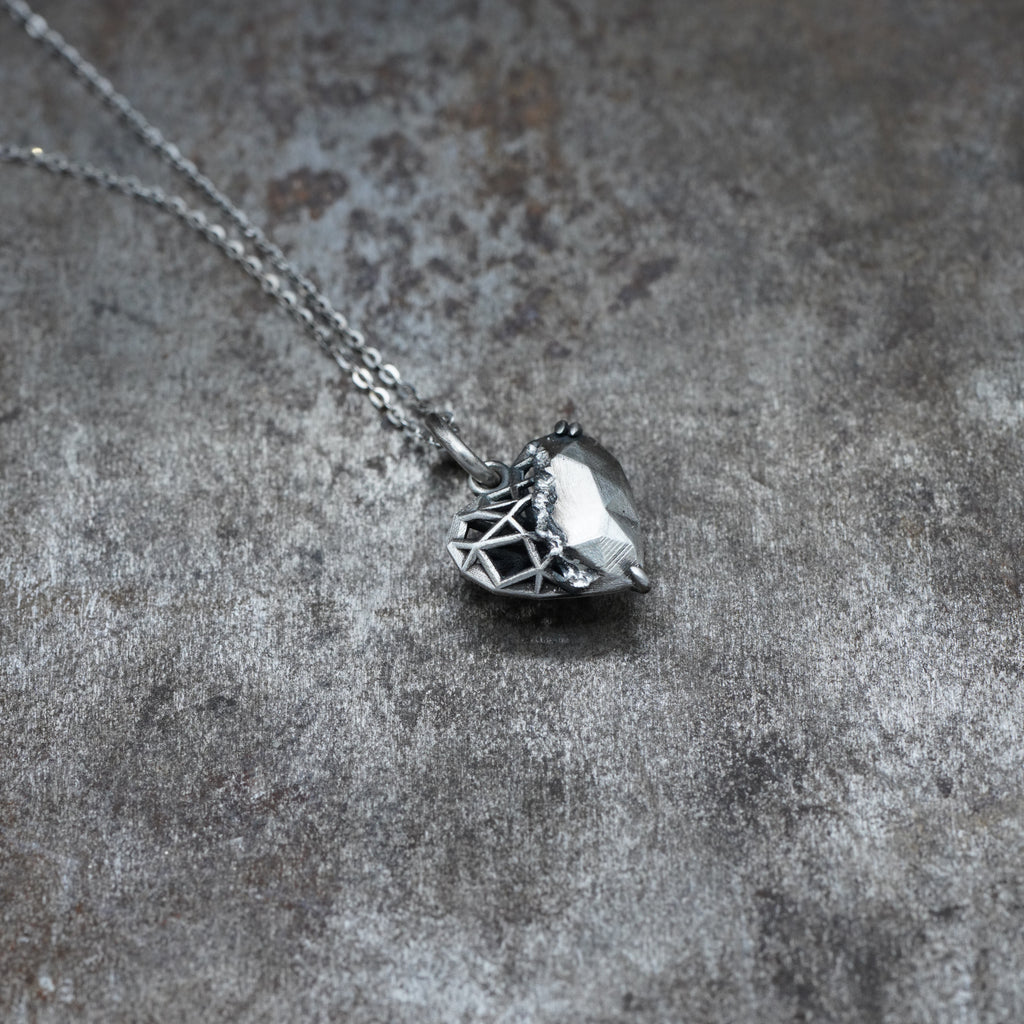 Rivalry - [1/2S-Heart, Necklace]