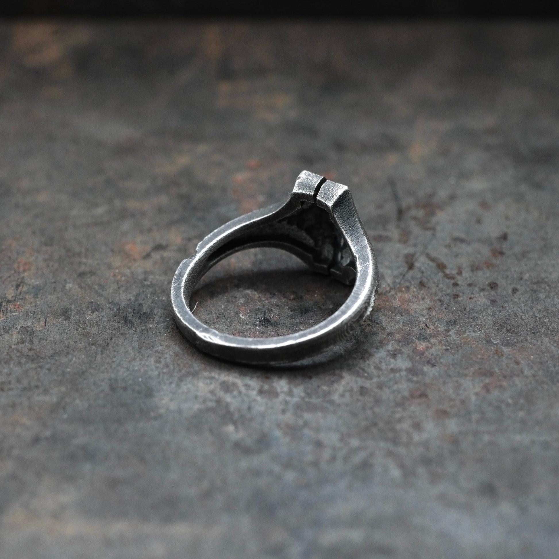 Destroyed - [SilverDiamond, Baguette, OXSV, Ring]