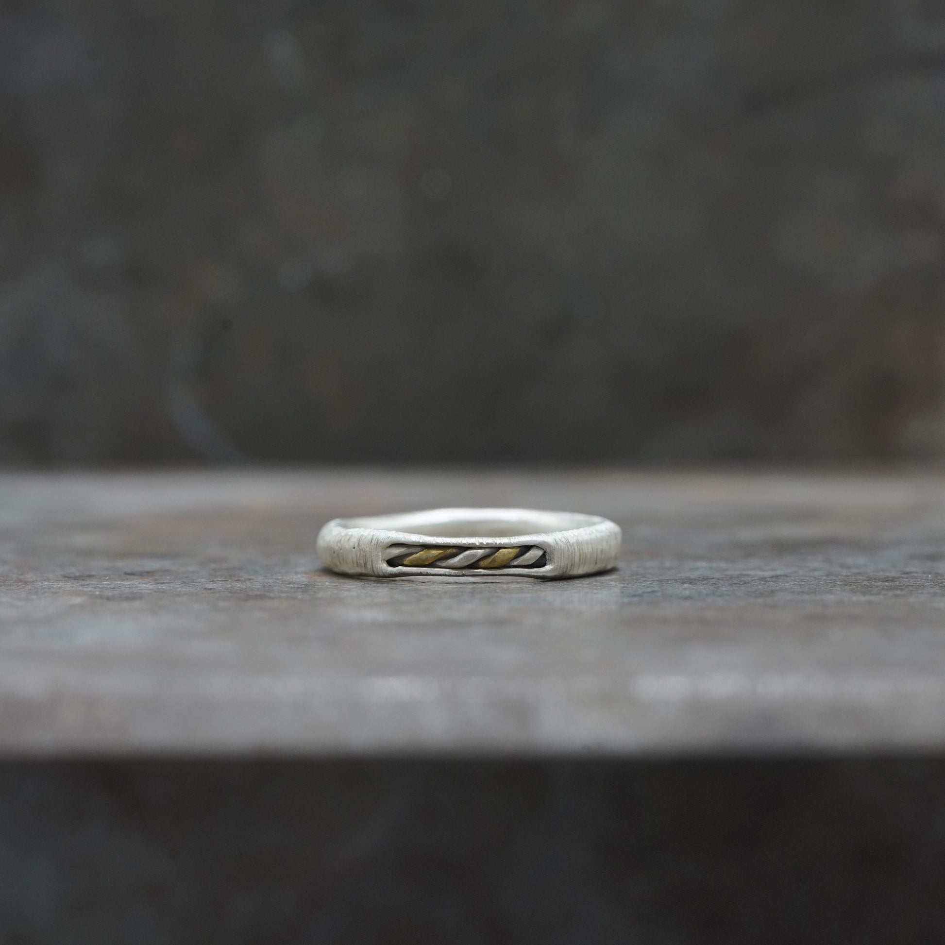 Tunnel Ring