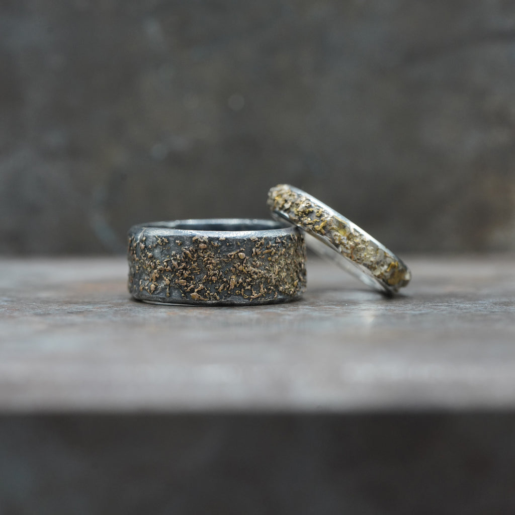 GOLDEN DUST