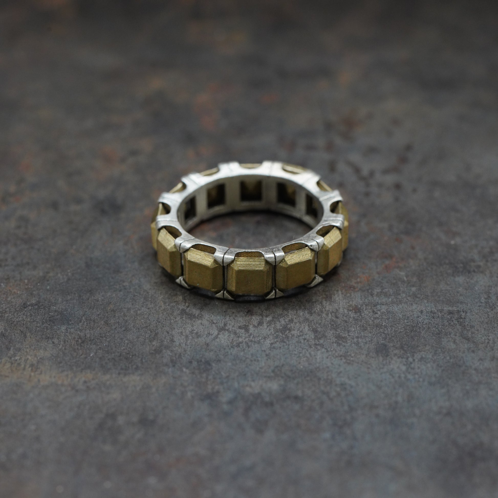 Band - [AsscherCut , BS, Ring]