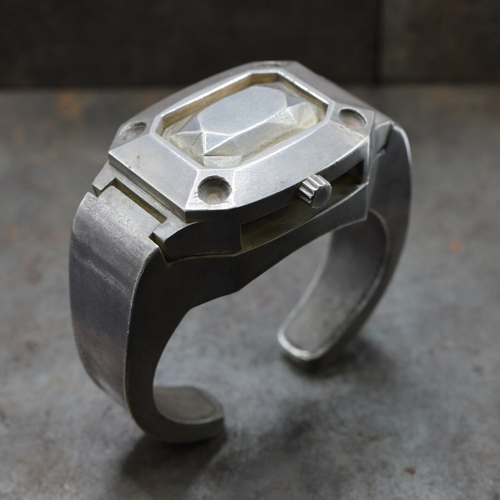 Heavy-[Watch, EM, SV, Bangle]