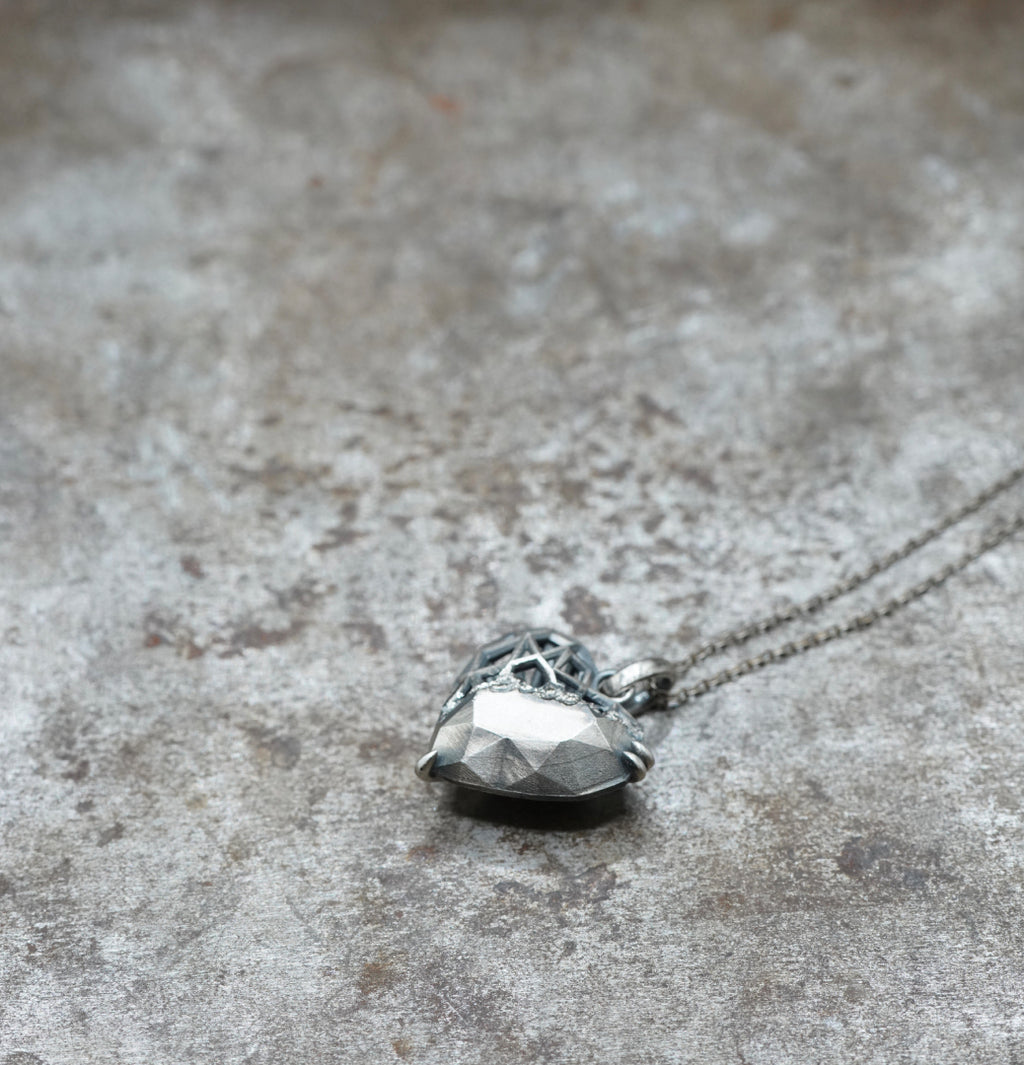 Rivalry - [1/2M-Heart, Necklace]